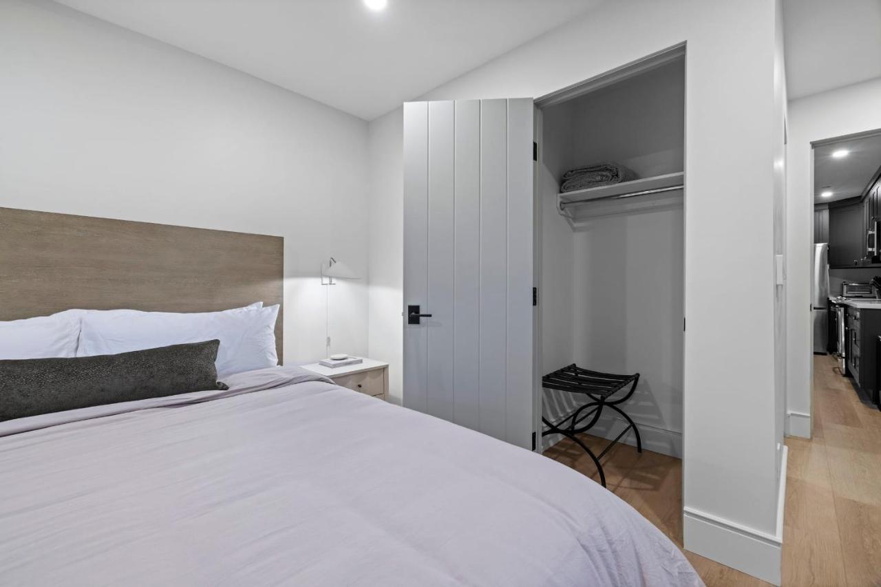 Casa Jardin - Boutique Suites In Downtown Санта-Барбара Екстер'єр фото