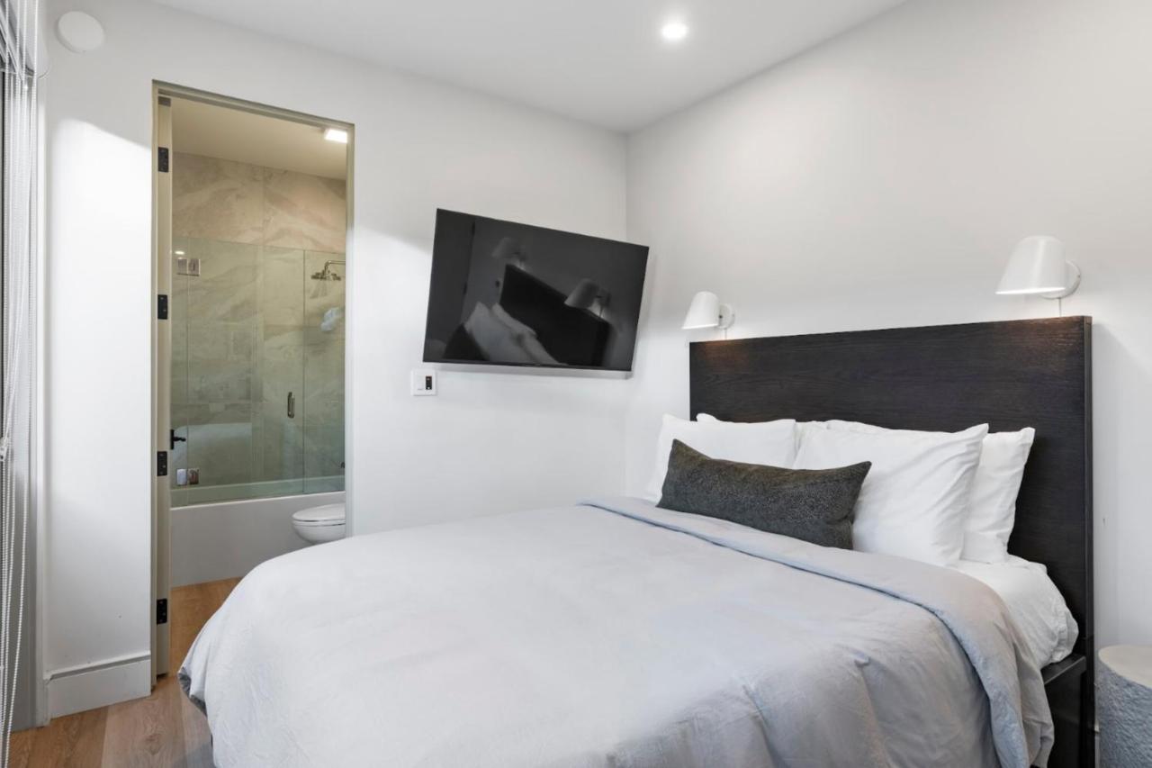 Casa Jardin - Boutique Suites In Downtown Санта-Барбара Екстер'єр фото